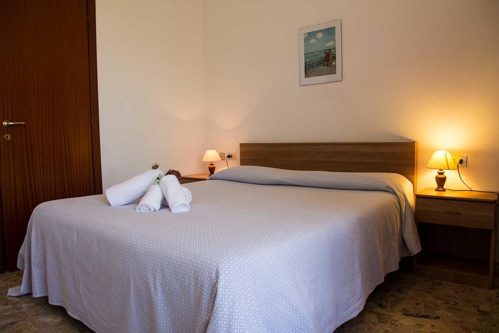 Silvia Hotel 2*