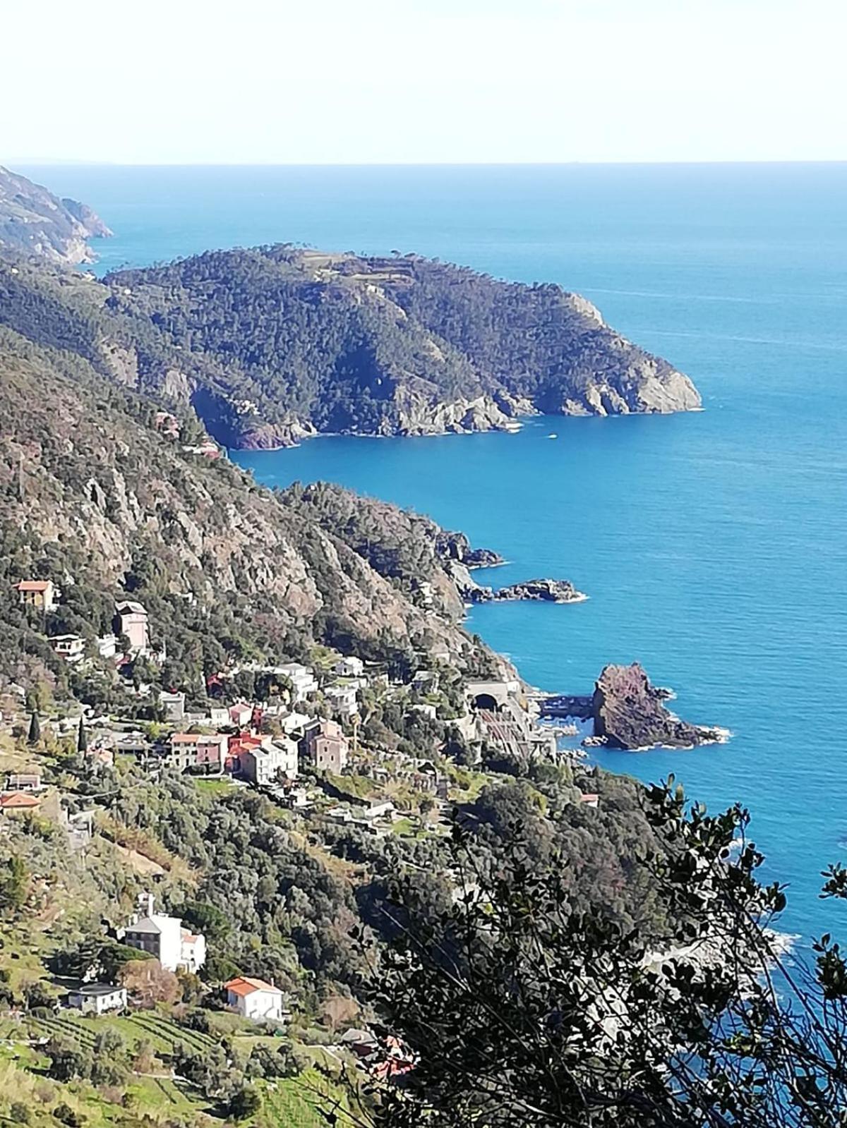 Silvia - Cinque Terre Hotel 2*